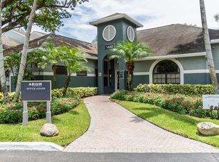 1400 Avon Ln #5HL-037, Pompano Beach, FL 33068