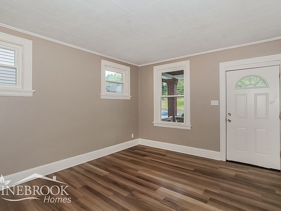 4th image of 4705 Mayhew Ave