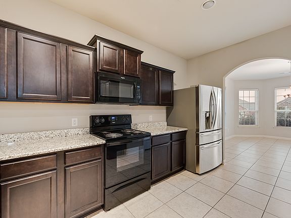 Another view of this lovely kitchen.
