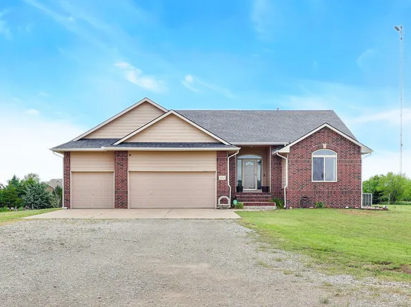 9211 S Stearns St, Haysville, KS 67060