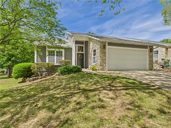 2605 Wildwood Dr, Harrison, AR 72601