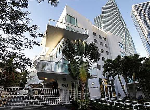 2nd image of 1528 Brickell Ave APT 201