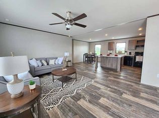 100 Parma Ct #POND141, Sanger, TX 76266
