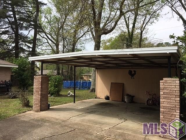 2nd image of 312 Robindale Cir