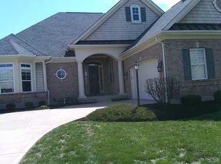 886 Old Course Ln, Cincinnati, OH