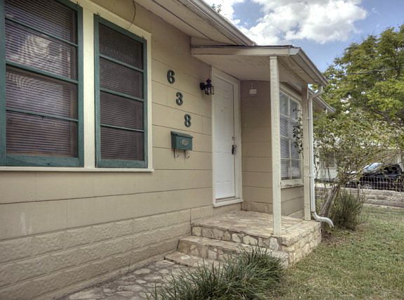 4th image of 638 Magazine Ave