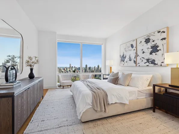 25 Columbus Circle image 8 of 19