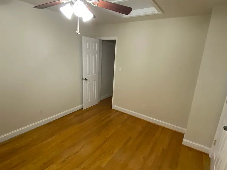 3115 Parkwood Ave — Photo 6