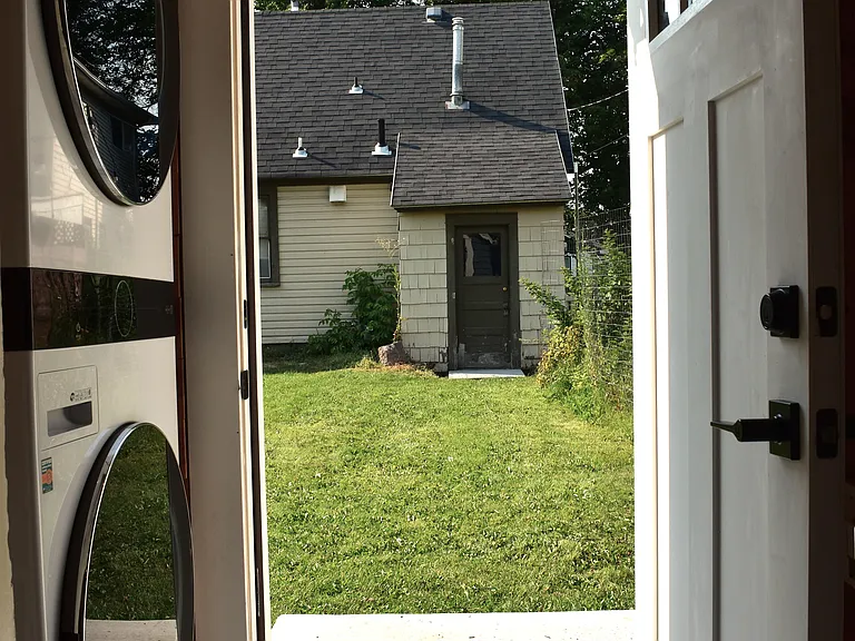 602 Blaine St — Photo 15
