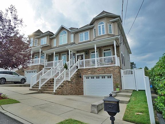 2nd image of 235 Saint Johns Ave