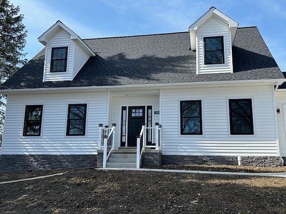 3rd image of 5110 Emmaline Dr