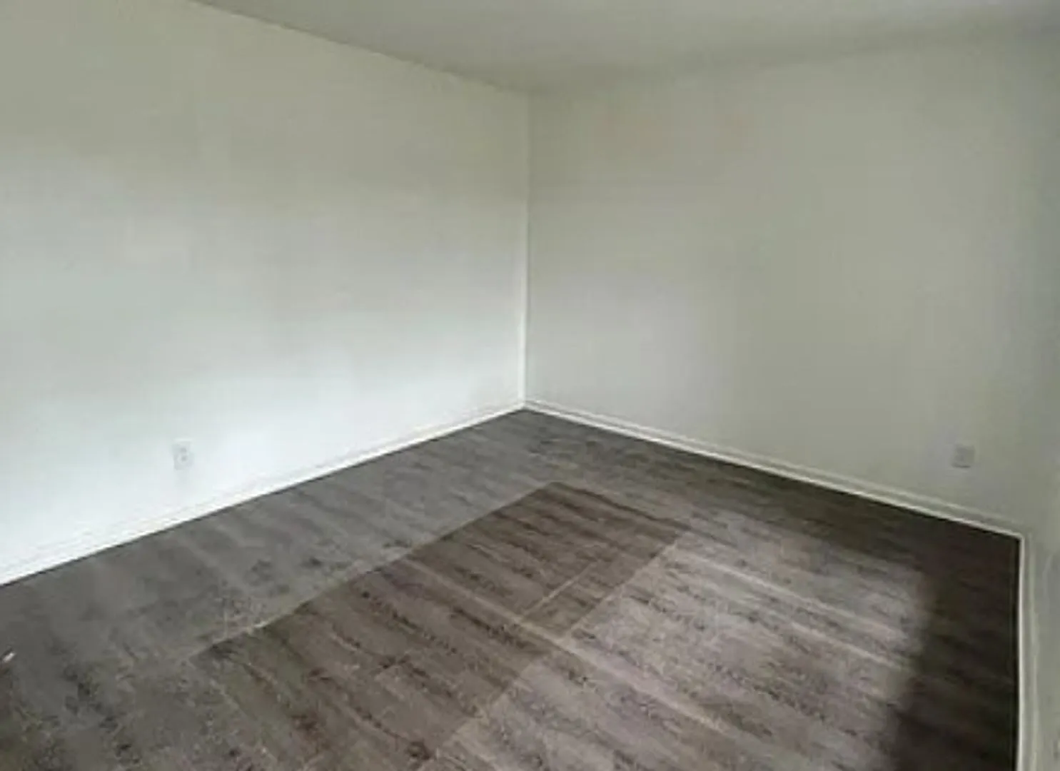 For Lease — Photo 2