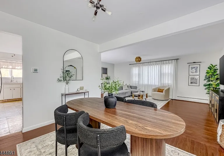 21 Avenue A #1 — Photo 3