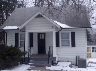641 S 55th St, Lincoln, NE 68510