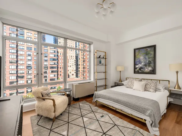 426 West 58th Street image 17 of 21