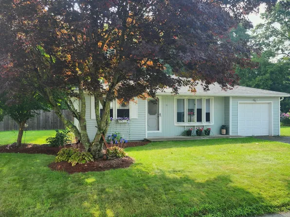 31 Cross Street, Killingly, CT 06239