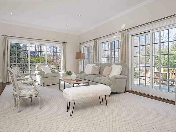 100 Drake Smith Lane