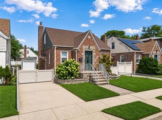 125 William St, Valley Stream, NY 11580