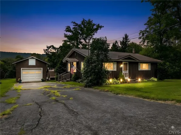 5231 Emhoff Rd, Chittenango, NY 13037
