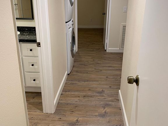 5th image of 900 E Lomita Ave APT 101