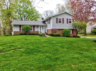 134 N Park Dr, Aurora, OH 44202