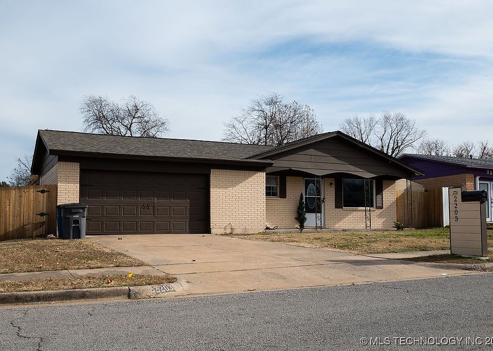 1st image of 2203 S 124th East Ave