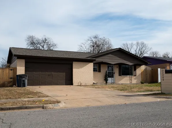 2203 S 124th East Ave, Tulsa, OK 74129