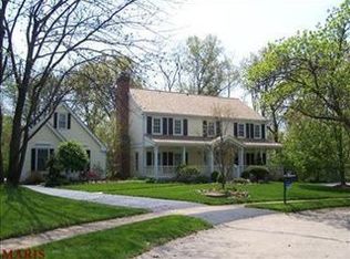 1800 Kings Cliff Rd, Saint Louis, MO 63122