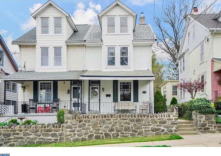 1st image of 328 Gates St