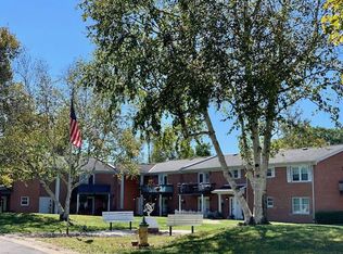 2985 Fairway Ln APT C2, Zanesville, OH 43701