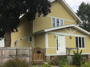 210 South St, Sumner, IA 50674