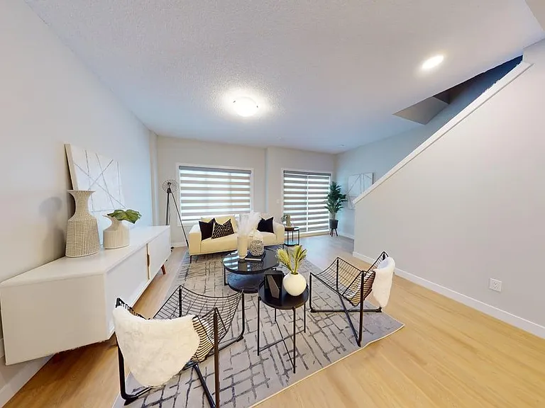 2035 Chalmers Way SW — Photo 9