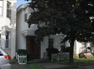 690 4th Ave, Troy, NY 12182