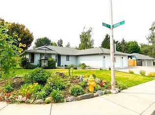 3060 Ruby Dr, Medford, OR