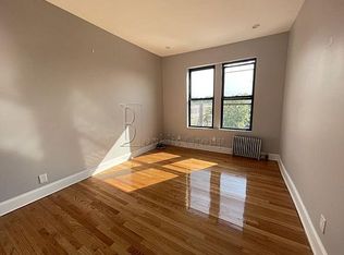 36-08 30th Ave #3, Astoria, NY 11103
