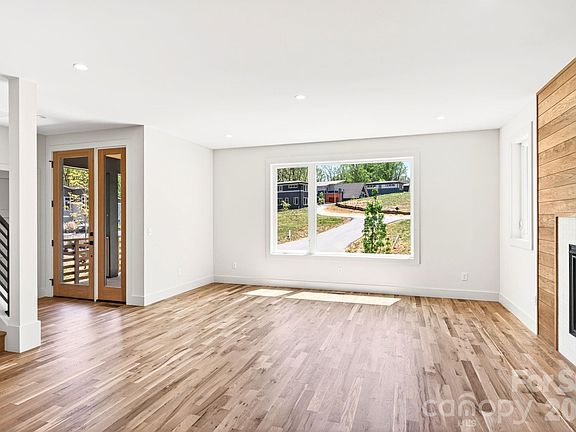5th image of 63 Orrinel Way