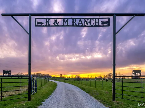 3739 Farm Road 1240, Crane, MO 65633