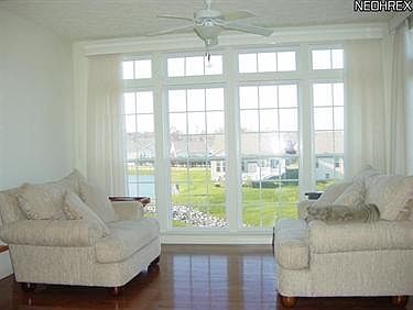4th image of 4908 Lake View Dr