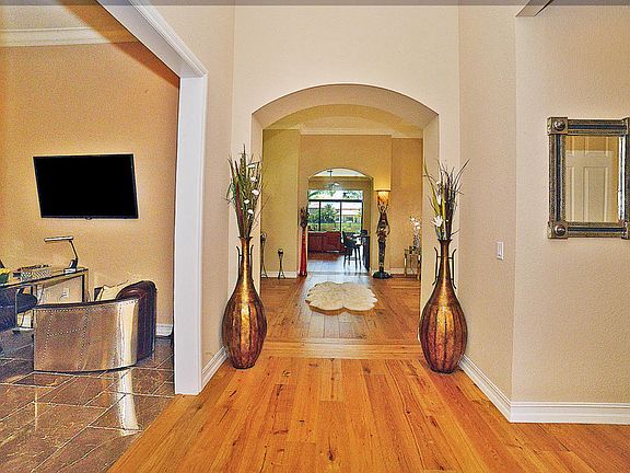 Home For Sale In The Bridges