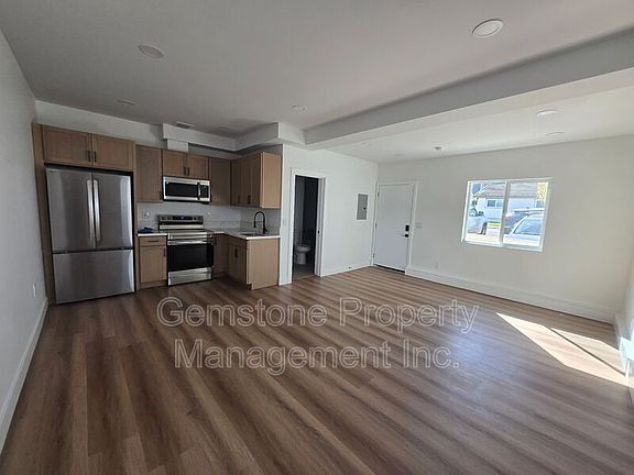 4th image of 5387 Brockbank Pl