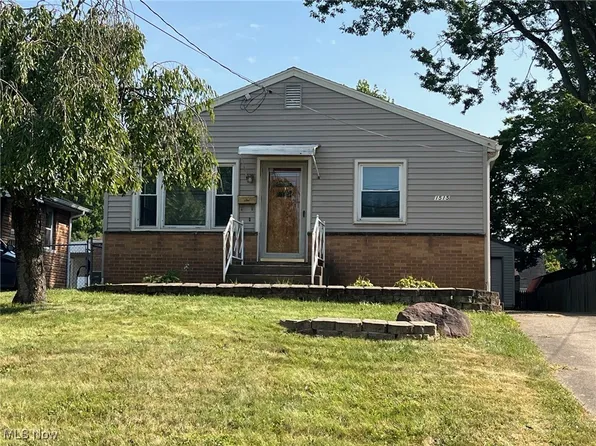 1515 Wakefield Ave, Youngstown, OH 44514