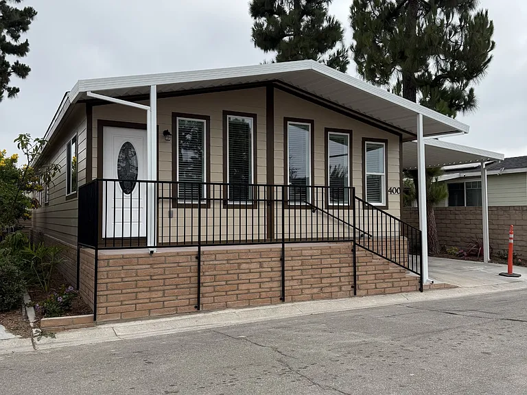5772 Garden Grove Blvd — Photo 7