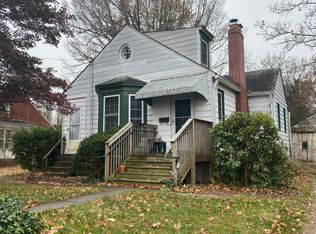 1306 W 7th St, Frederick, MD 21702