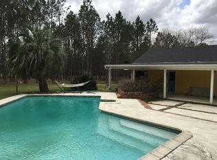 22813 NW 215th Ter, High Springs, FL 32643