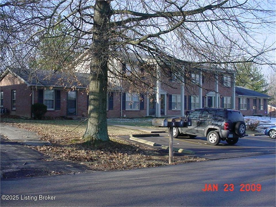 1st image of 10 Seminole Dr