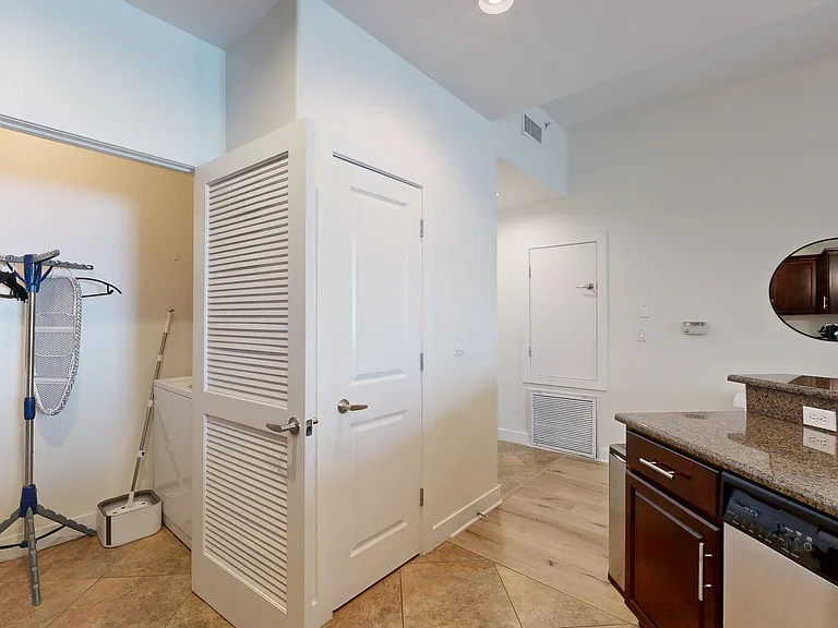 945 E Playa Del Norte Dr #3025 — Photo 5