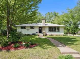 6788 Cedar St, North Branch, MN 55056
