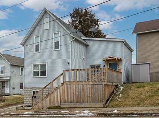 778 W 8th St, Dubuque, IA 52001