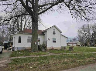 102 S Vine St, Keswick, IA 50136