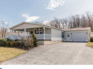 536 Conestoga Dr, Coatesville, PA 19320